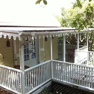 Chalet Spice, Five Islands Village